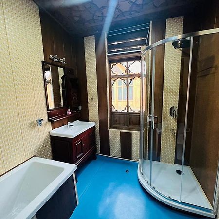 Floating Luxury Group Of Houseboats Hotel Srinagar  Exterior photo